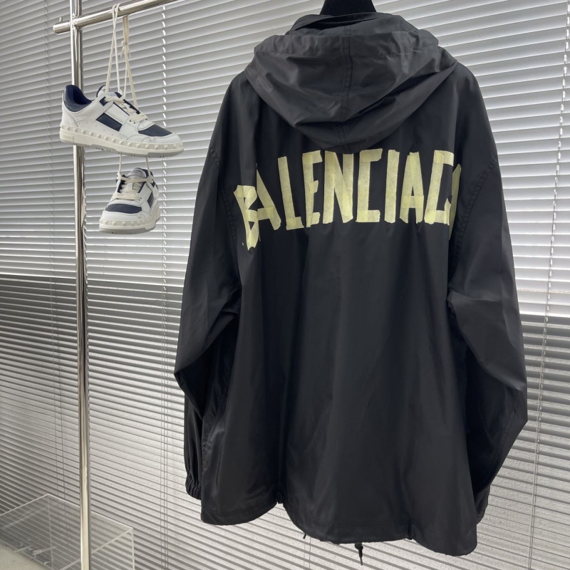 Ba1en*iaga outwear